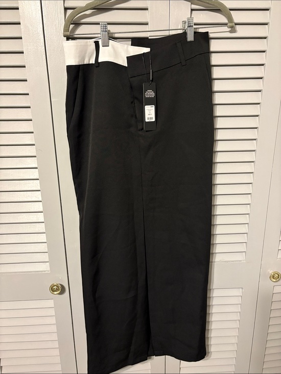 Fashion Nova Dresses & Skirts - Fashion Nova Black Skirt with White Waistband